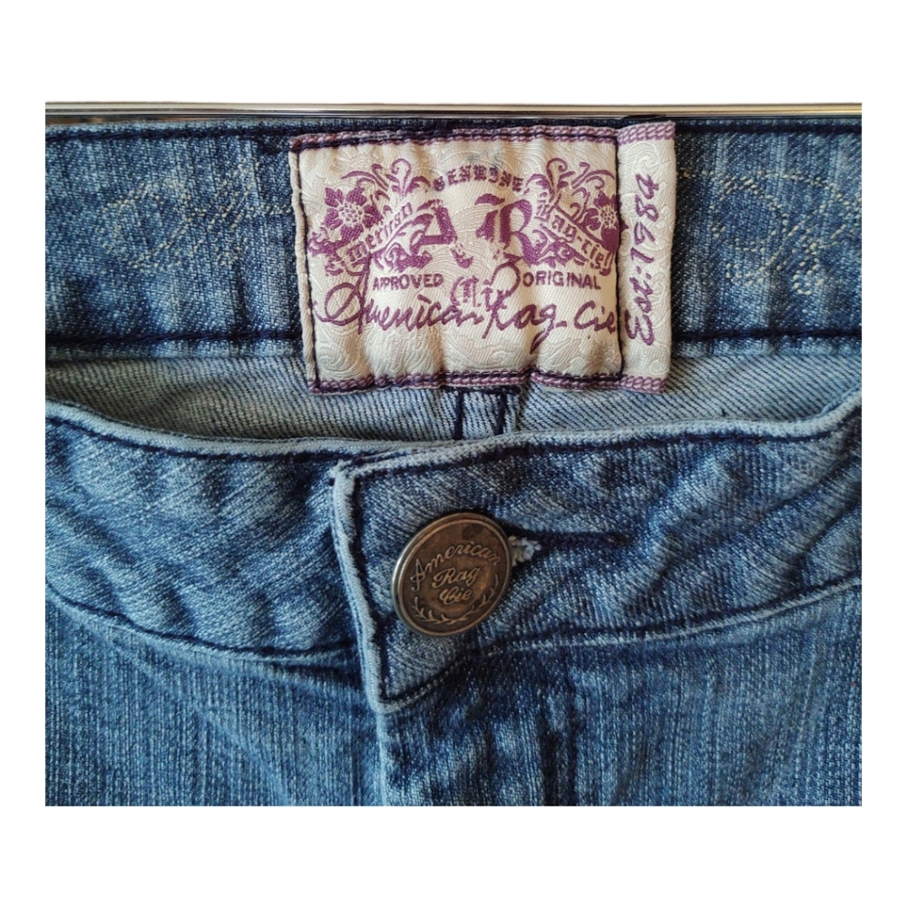 American Rag Jeans - Picture 3 of 4